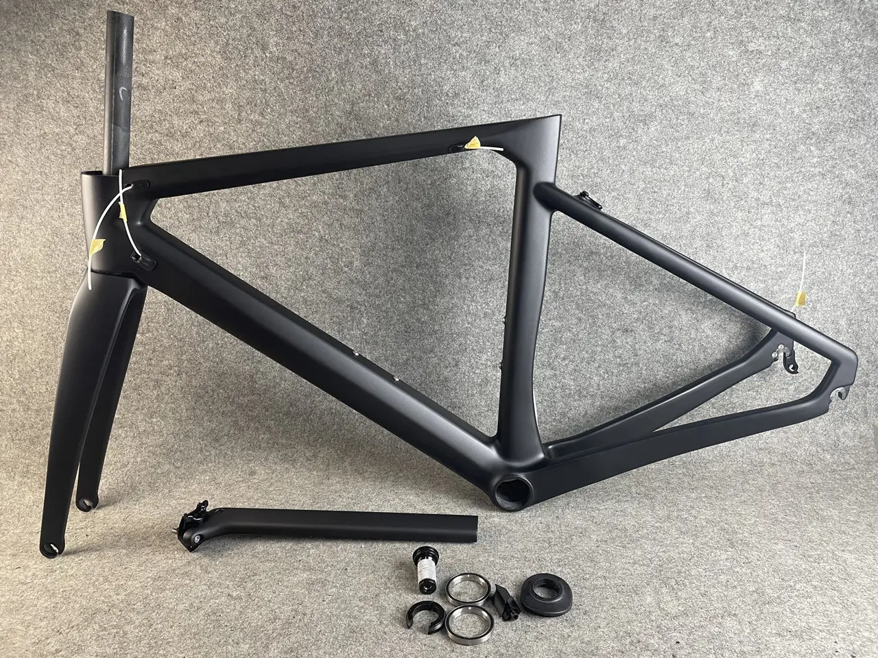 Full Carbon Fiber Road Bike Carbon Frames V Brake One Bolt Hole Frame