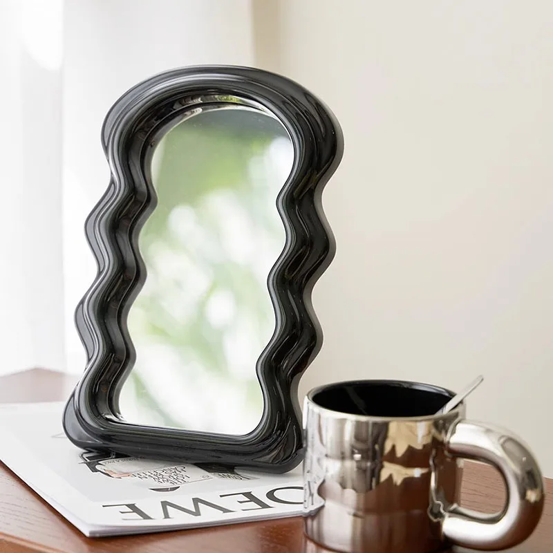 wavy-art-mirror-dressing-cute-heart-magnifying-mini-garden-mirror-travel-portable-infinity-square-men-spiegels-home-products