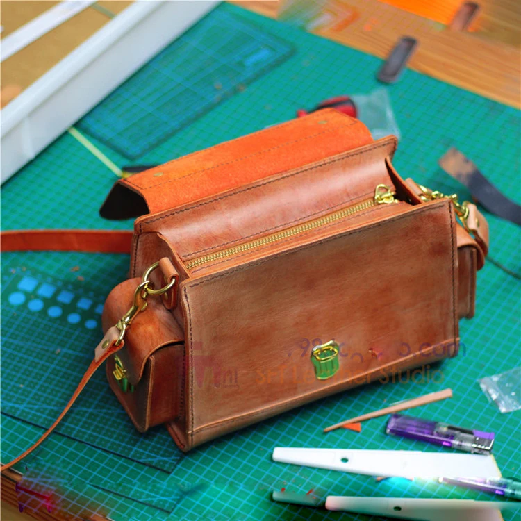 diy Leather kraft vintage shoulder bag die cutting kraft paper sewing pattern hollowed stencil template 26x18x13cm