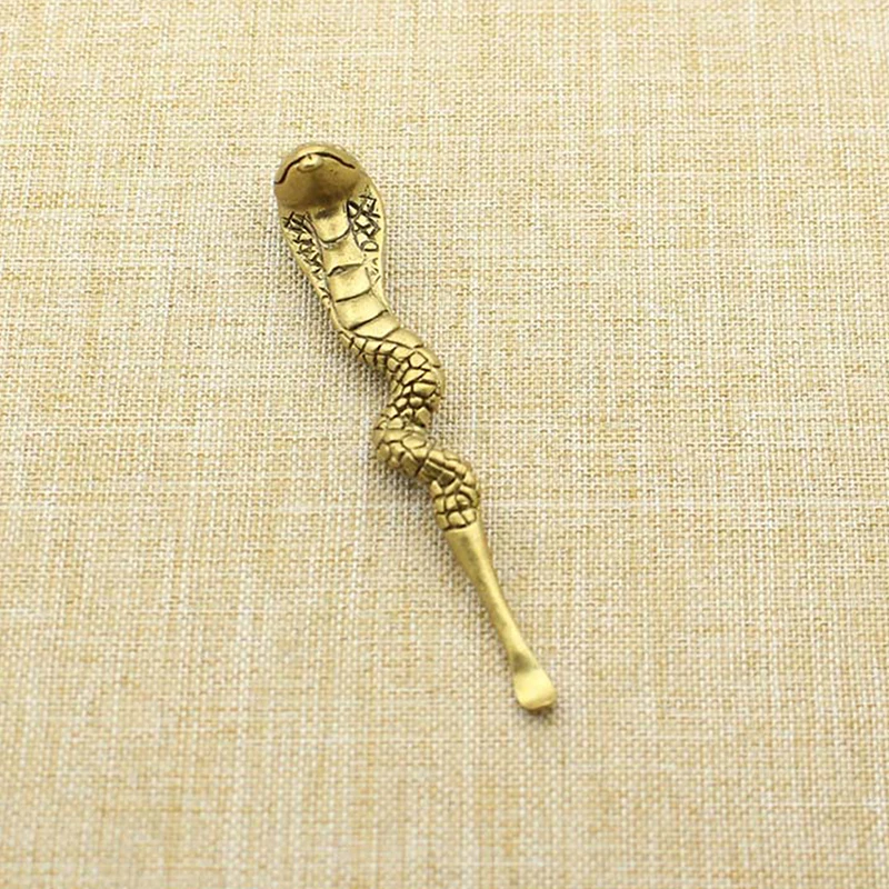 Retro Brass Ear Spoon Keychains Pendant Snake Ear Digging Tool Brass Key Ring Pendant Ear Pick Tool Reusable Ear Cleaner 5