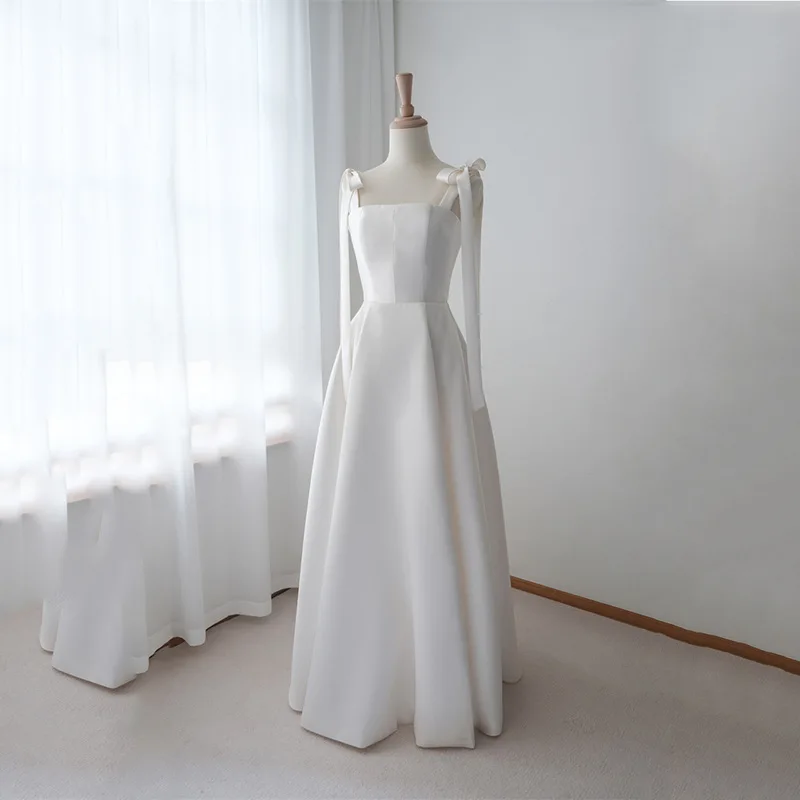 

French light wedding dress 2024 summer satin sling slim bride going out gauze dress fairy temperament travel photography light w