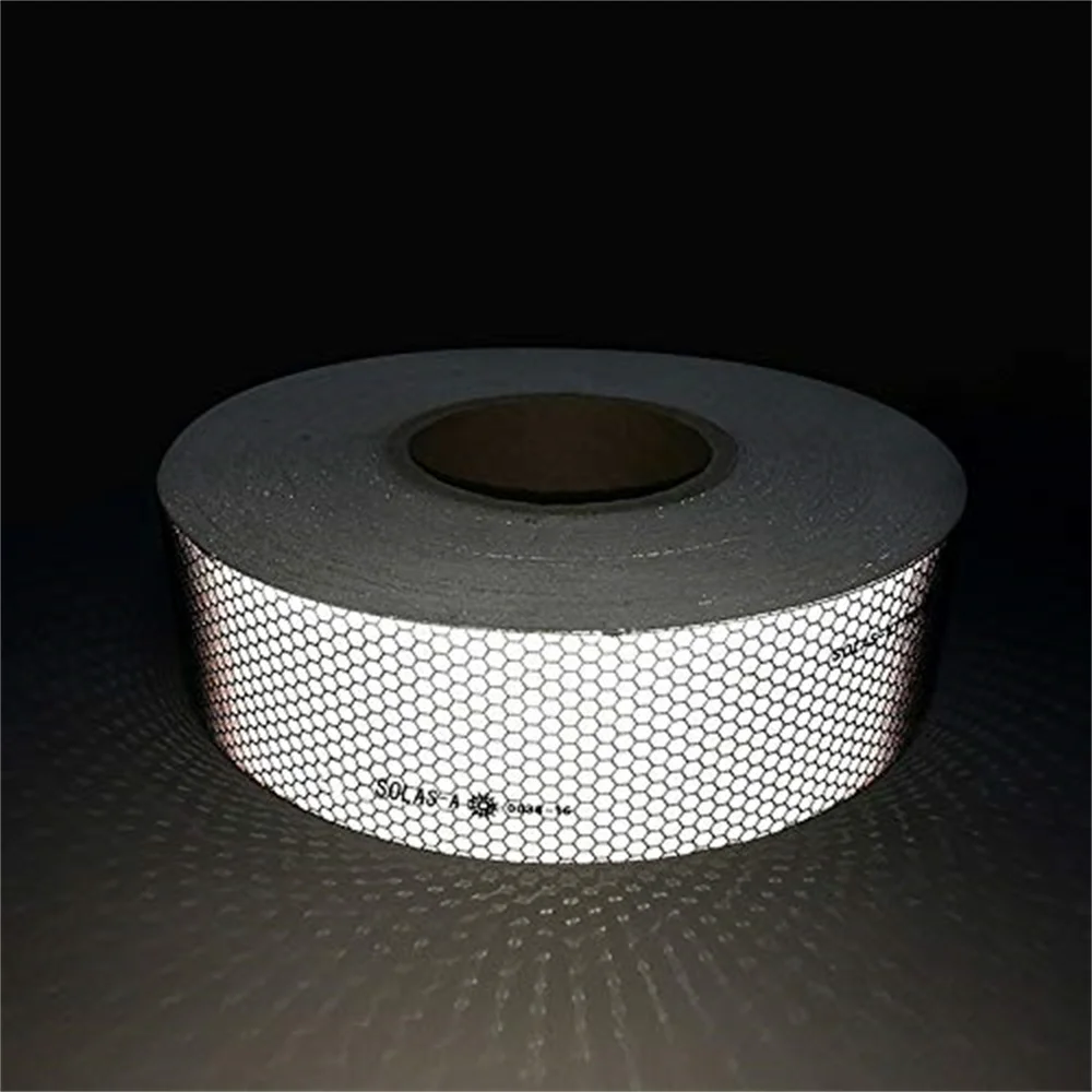 Рисунок 6 - Светоотражающая лента