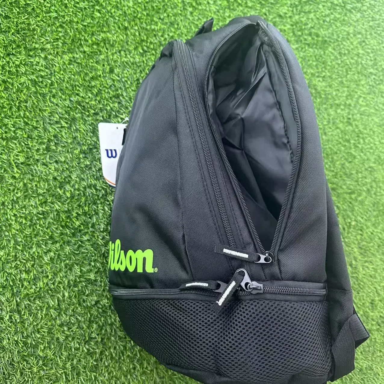 Rückansicht mit gepolsterten Schultergurten