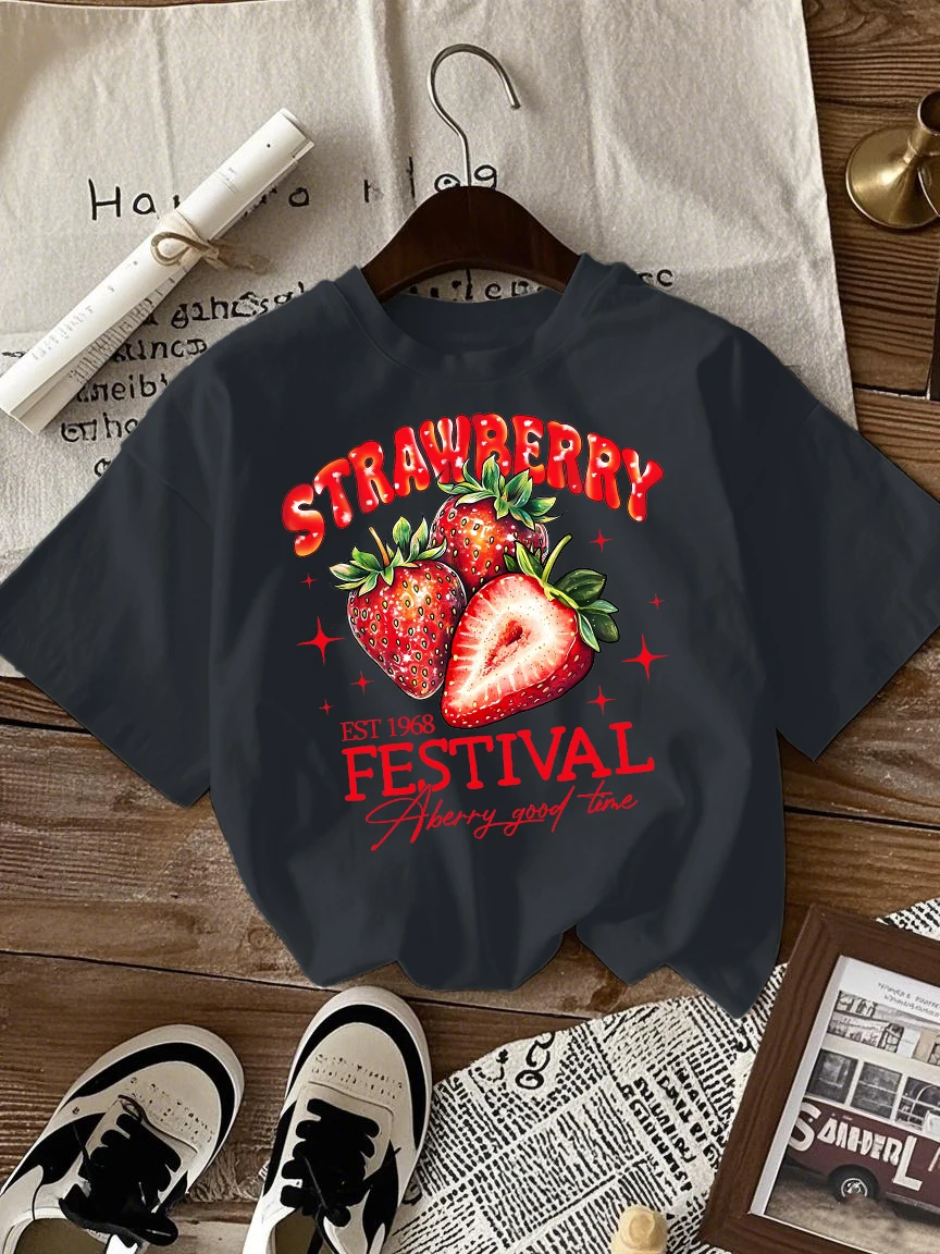 Strawberry Festival Print Women's Casual Breathable Cotton T-Shirt
