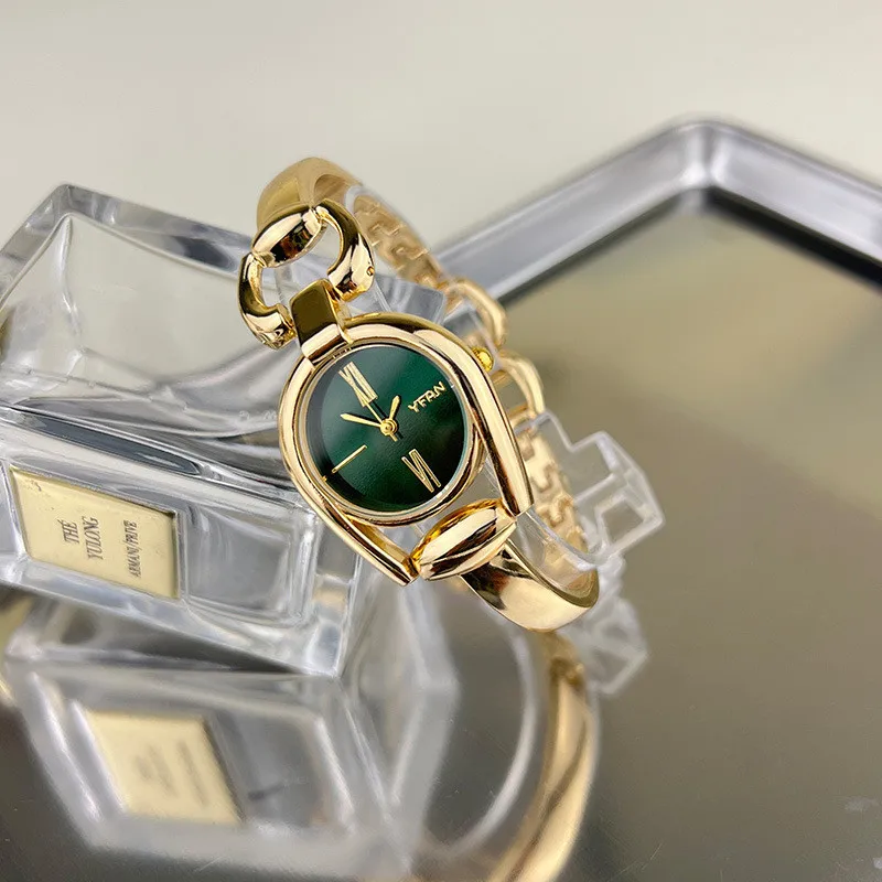 Ladies Vintage Button Hand Bracelet Watch - Casual & Fashionable