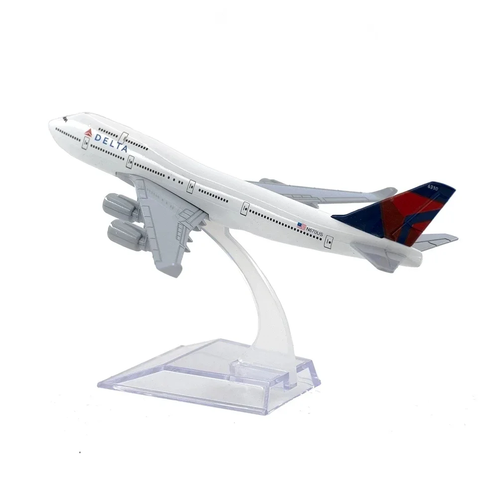Nuovo Aereo In Lega In Scala 1/400 Boeing 747 Delta Airlines Airlines 16Cm Aereo Modello B747 Regalo Per Bambini Per La Decorazione Della Collezione