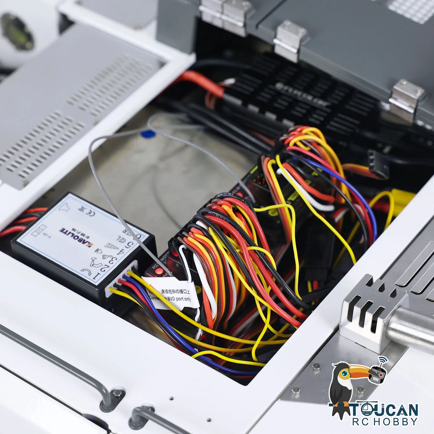 1/14 K970-301S wycięte 3 ramiona hydrauliczne koparka RC Tamden XE sterowanie radiowe koparka samochodów ciężarowych zabawki na zewnątrz dla chłopców TH23469 13 Sdcf78870af894672968a91b12b25aae37 1/14 K970-301S wycięte 3 ramiona hydrauliczne koparka RC Tamden XE sterowanie radiowe koparka samochodów ciężarowych zabawki na zewnątrz dla chłopców TH23469