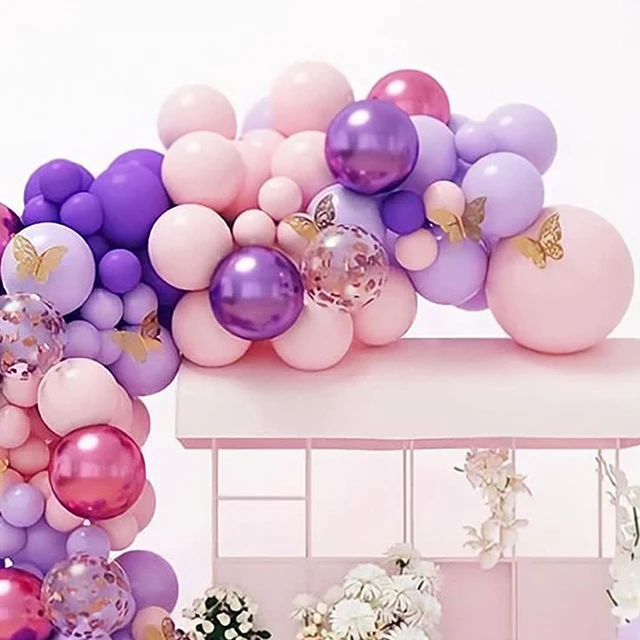 보라색 화환 세트로 마법 같은 행사 장식