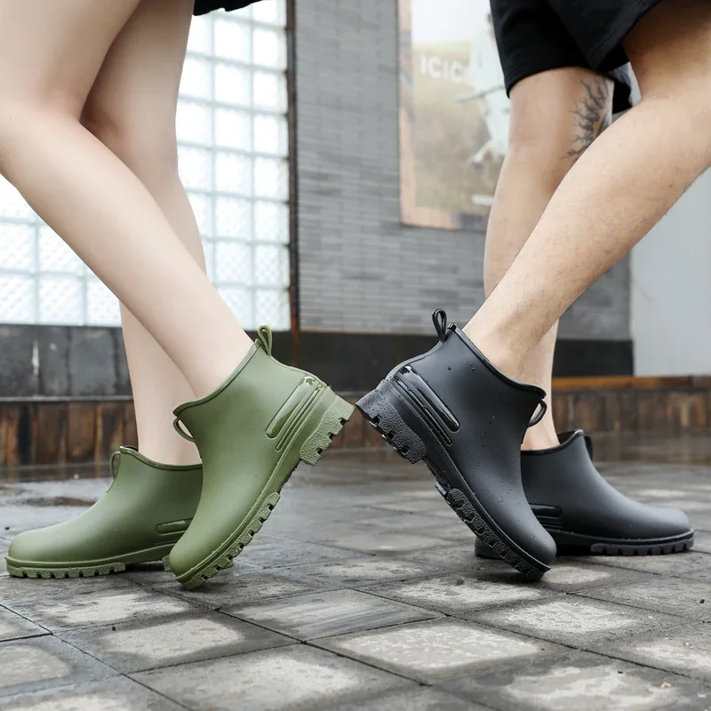 Bottes de pluie unisexes anti-dérapantes imperméables avec doublure en coton chaud
