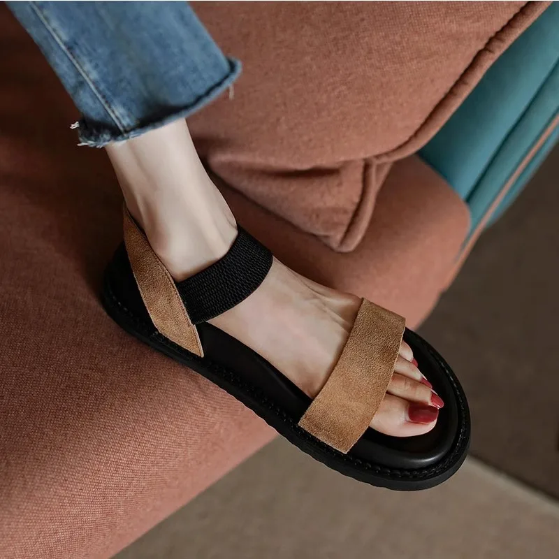 casual-sandals-cowsuede-flat-bottomed-fashion-women's-shoes-outer-wear-woman-beach-shoes-square-open-toe-sandals