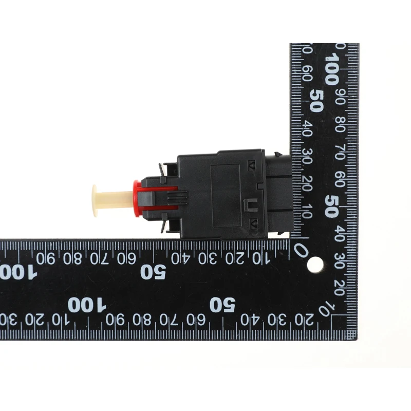URO Parts 61318360420 Interruttore Della Luce Del Freno - Ricambio Diretto OE, Plug-and-play Per Veicoli Europei