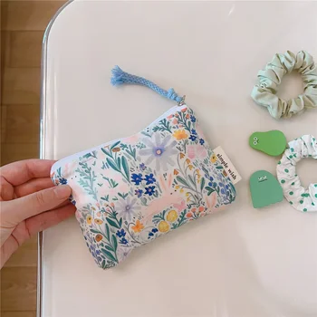 Mini  Make Up Bags Small Zipper Women Cute Floral Clutch Lipstick Bag Key Wallet Lady Cotton Travel Makeup Storage Bag Pouch