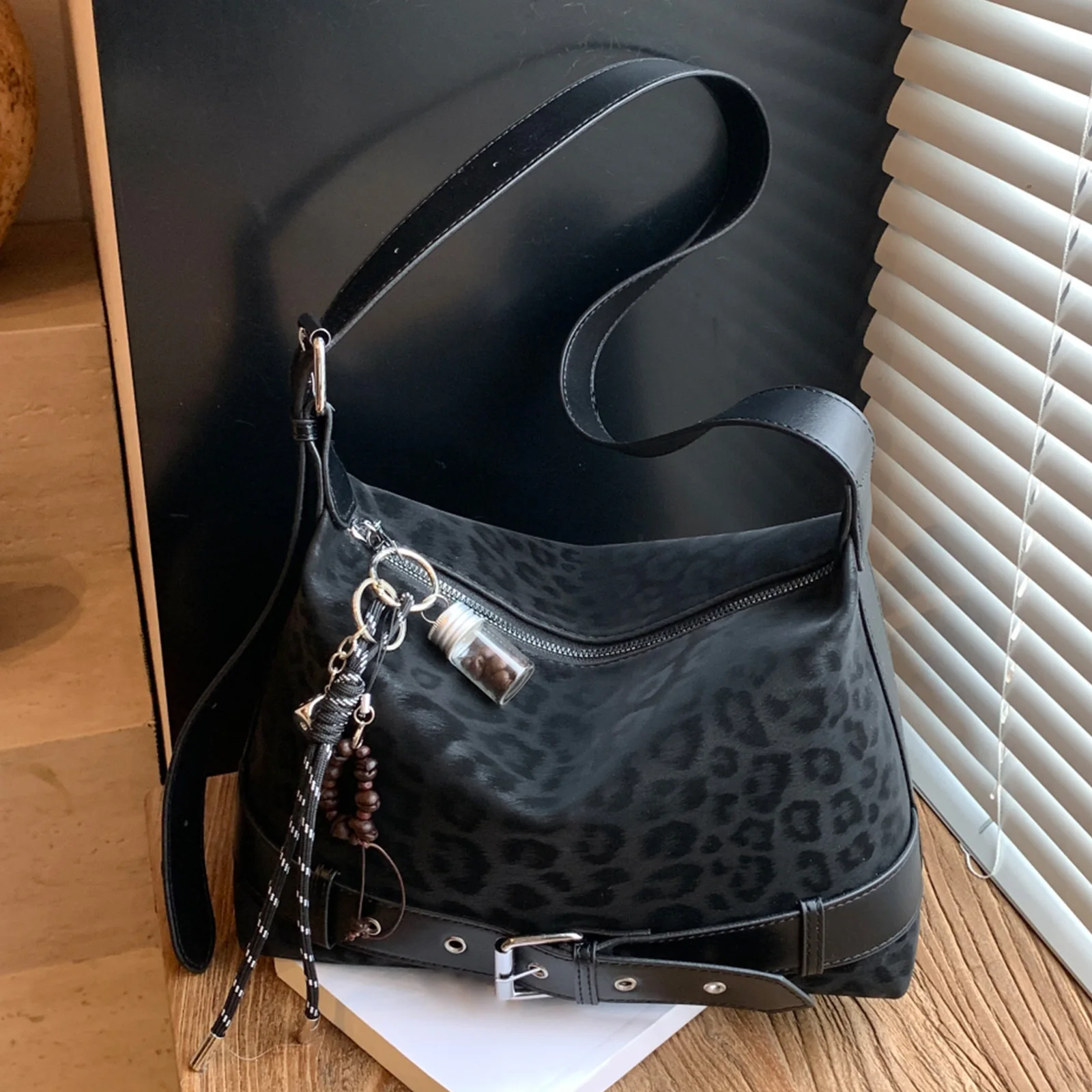 Cheetah Hobo Handbag PU Leopard Print Underarm Bag with Belt Armpit Bag for Women Travel Shopping Daily Use