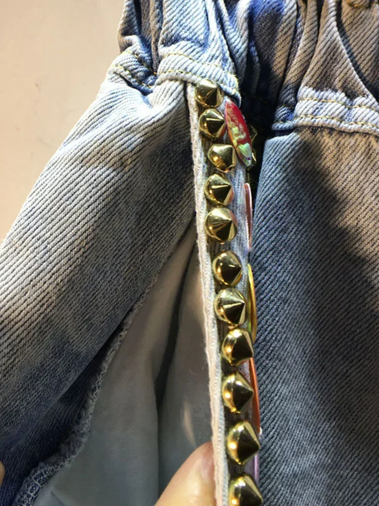 New Women's Denim Shorts Loose Elastic Waist Rivet Colorful Big Sequins Wide Leg Short Jeans 2024 Summer New Fashion 29L1084