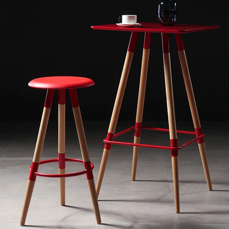 Рисунок 4 - Деревянное круглое барное кресло