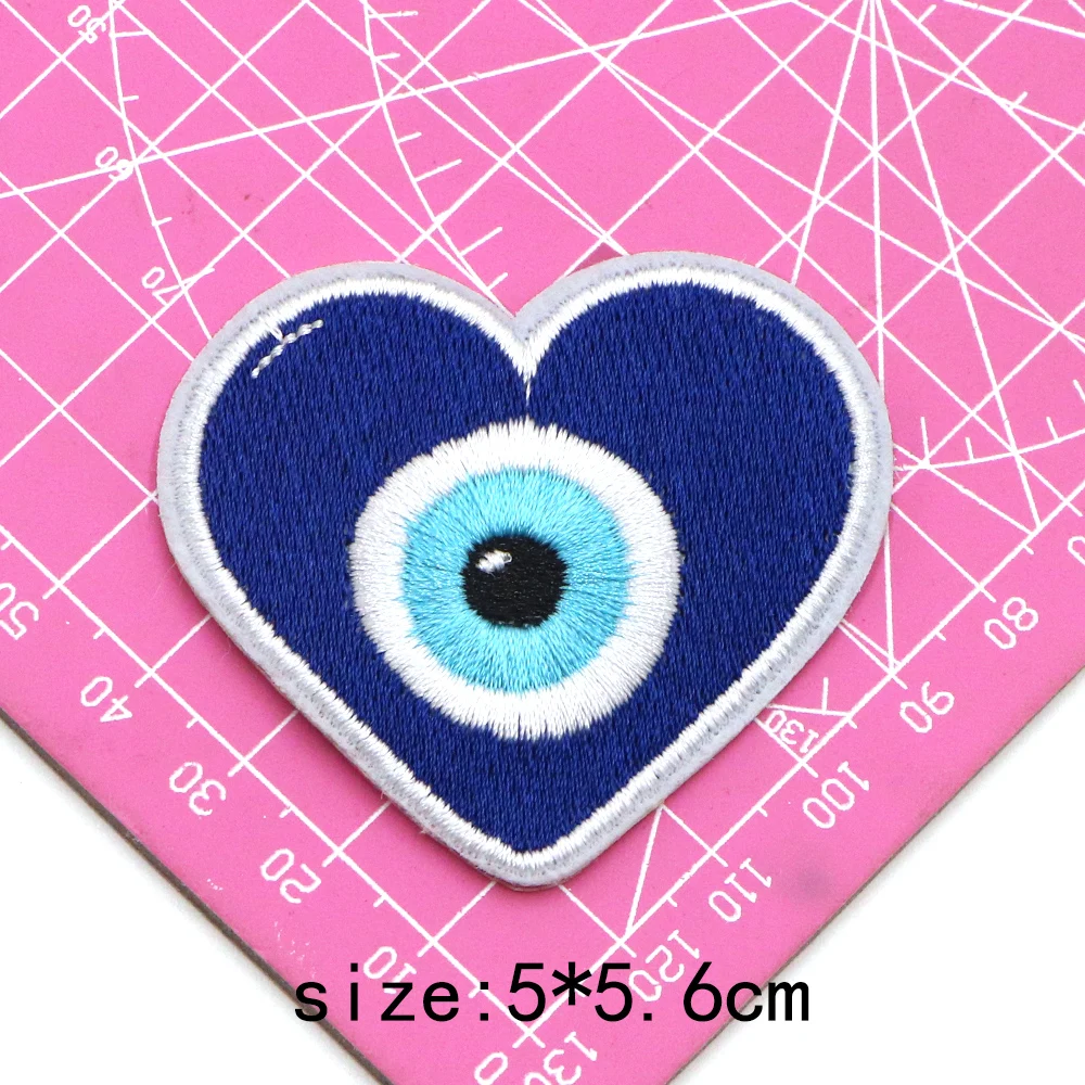 1PC Böse augen Stickerei Patches Auf Kleidung Eisen Auf Patches Für Kleidung Thermoadhäsive Patches Für Kleidung Tier Aufkleber – Detail 12
