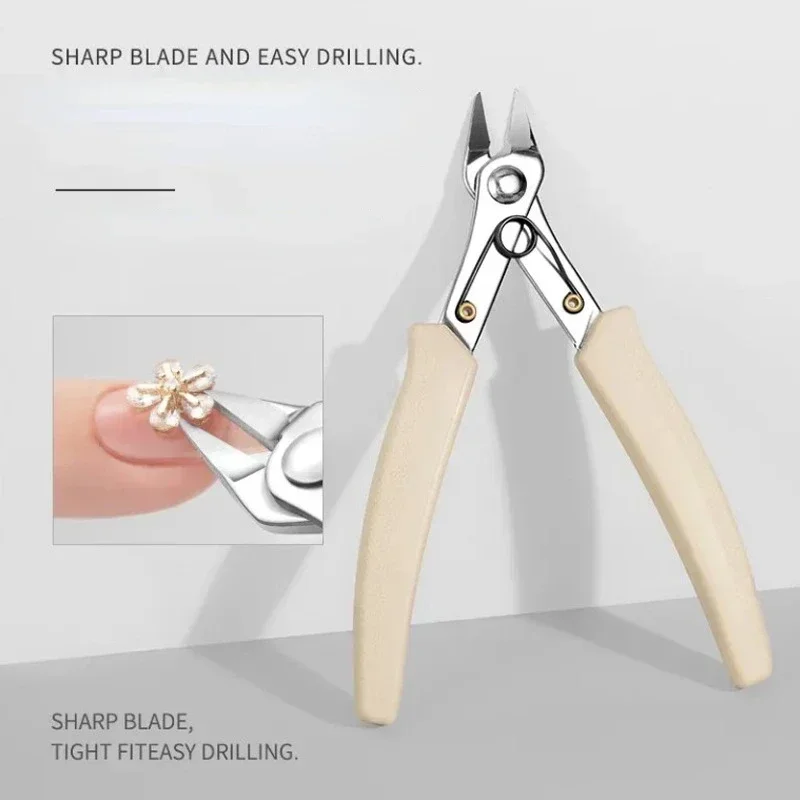 

Manicure Nail Pliers For Rhinestones Gems Removal 170 Soft Wire Cutter Nail Unloading Nippers Chain Scissors Nail Art Tool