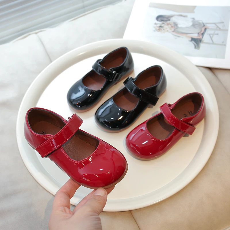 Children's Leather Shoes New Spring Autumn Girls Princess Shoes Fashion Glossy PU Red Kids Causal Ballet Flat Simple