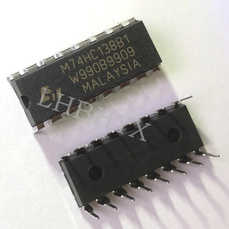 M74Hc138B1 Decodificatore Da 3 A 8 Linee Inverting Muslimex Dip-16 Nuovo Originale 5 Pezzi