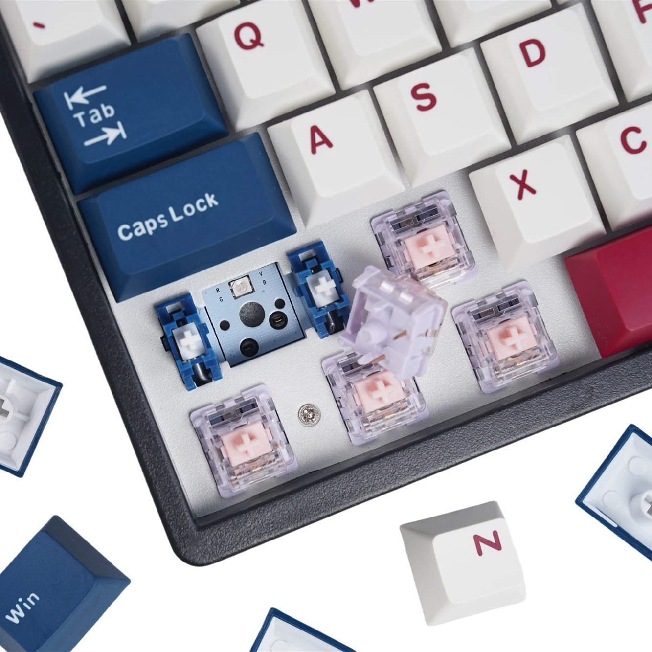 MATHEW KC108 3 모드 기계식 키보드 클래식 108 키 레이아웃 Mac/Windows 게임용 사무실 용 풀 사이즈 핫 스왑 RGB 키보드