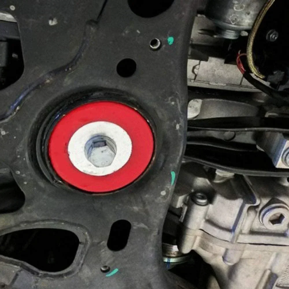 Engine Mount Dog Bone Insert For Volkswagen MK5 MK6 Golf Jetta Touran Audi A3 Skoda and Seat Bracket kit Seat Toledo Leno engine mount insulator
