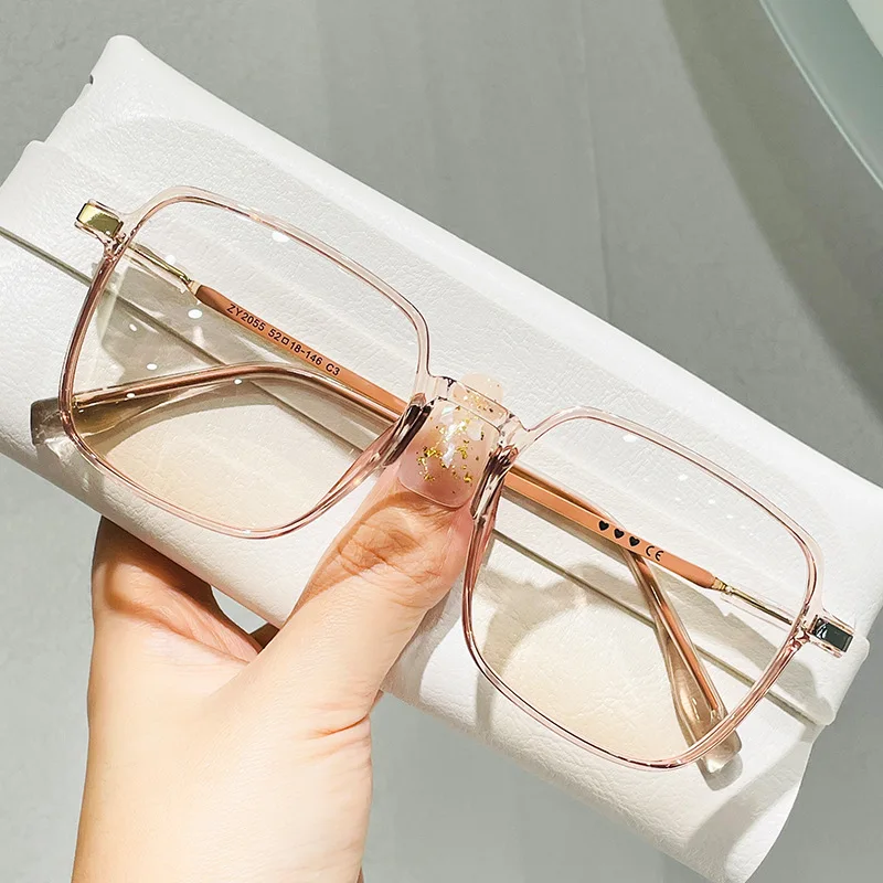 New Fashion Trend Sunglasses UV Resistant for Women Men Big Frame Candy Color Gradient Eyewear_voghion.com