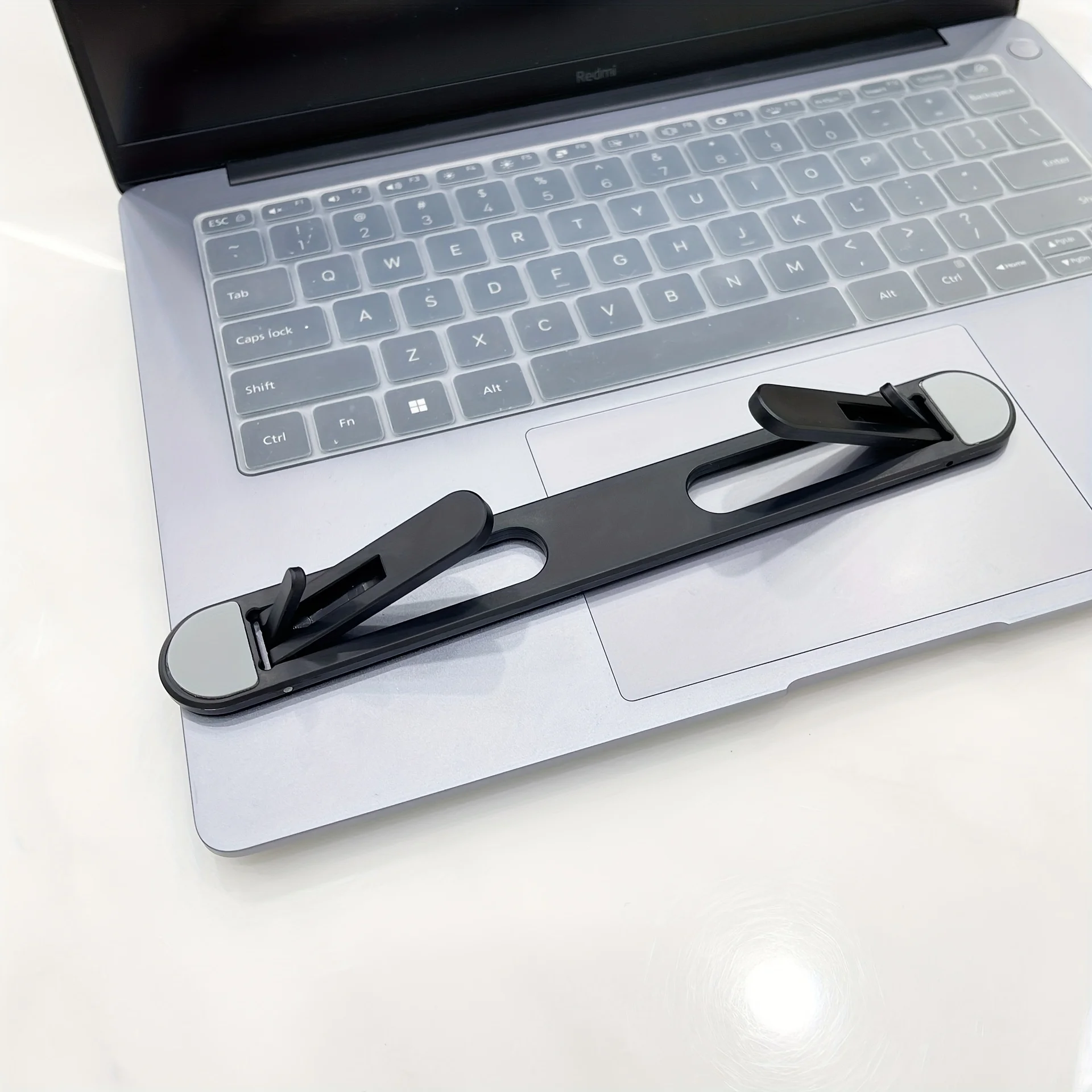 Ergonomic Laptop Stand with Integrated Keyboard and Tablet Holder, Heat Dissipation, and Adjustable Height for Enhanced Comfort