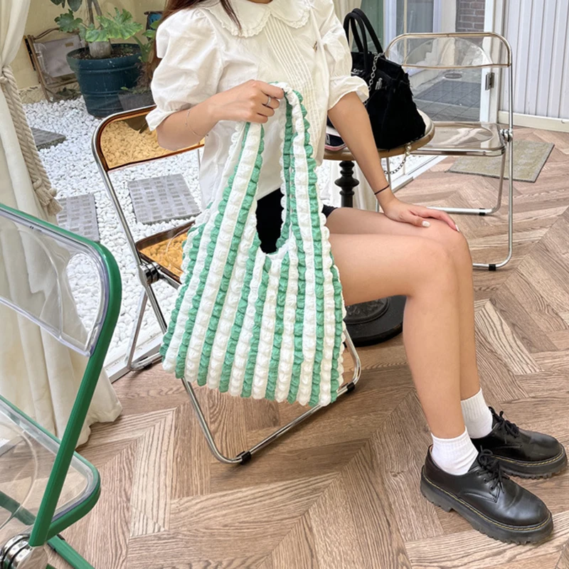 Women Fashion Plaid Underarm Shoulder Bag Space Cotton Puff Handbag and Purse For Female Travel Large Capacity Shopping Tote