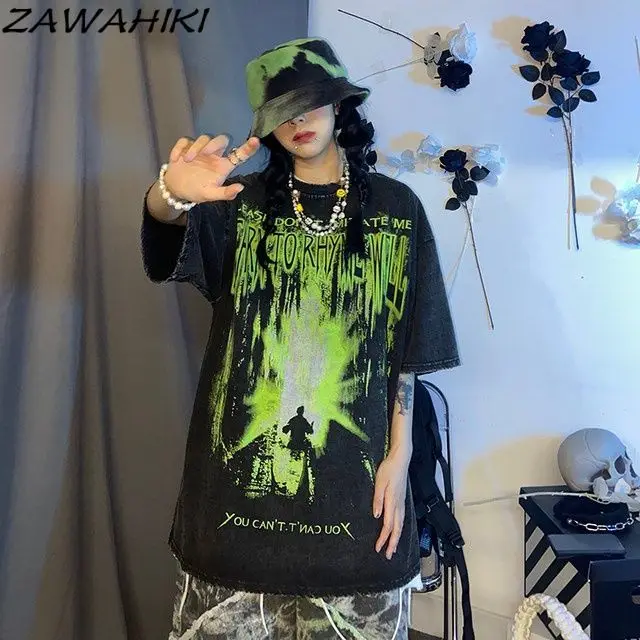 

Женская хлопковая Футболка с принтом, темная потертая футболка с коротким рукавом и графическим принтом, модная футболка для влюбленных в стиле High Street