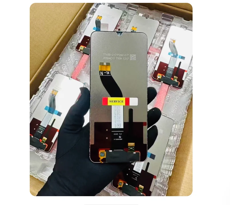 6.88'' Original IPS 120Hz Display with LCD Touch Screen