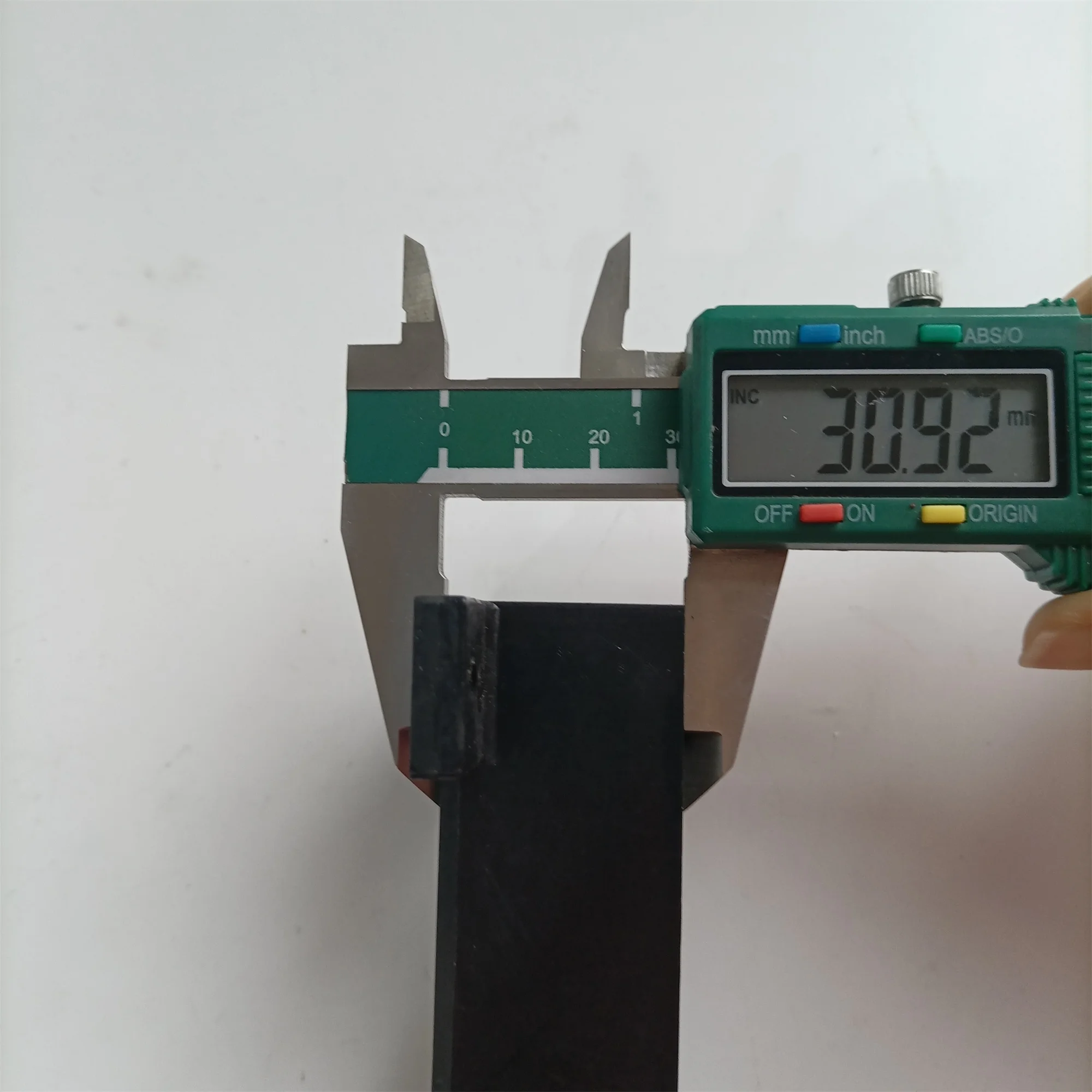 Elevator Guide Shoe Insert 225*16 Length 225mm for 16mm Rail Lift Spare Parts
