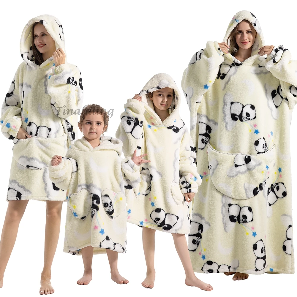 Winter Warm Flannel Teenager Women Men Bathrobe Wearable TV Blankets Super Long Sherpa Kids Robes Family Look Clothes Pajamas