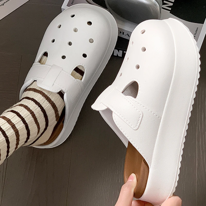 Summer Hollow Out Chunky Platform Sandals Women Outdoor Thick Bottom Eva Slippers Woman Comfortable Non Slip Clogs Garden Shoes