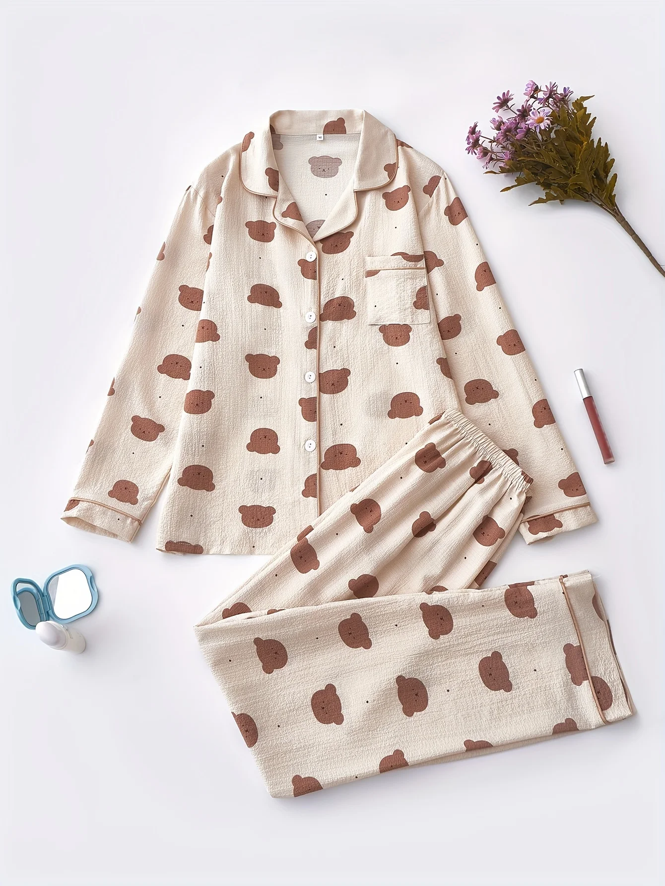 طقم بيجامة مريح بطبعة دب للنساء - كم طويل، بلوزة طية صدر السترة بأزرار وسراويل خصر مرنة، قابلة للغسل في الغسالة، للخريف