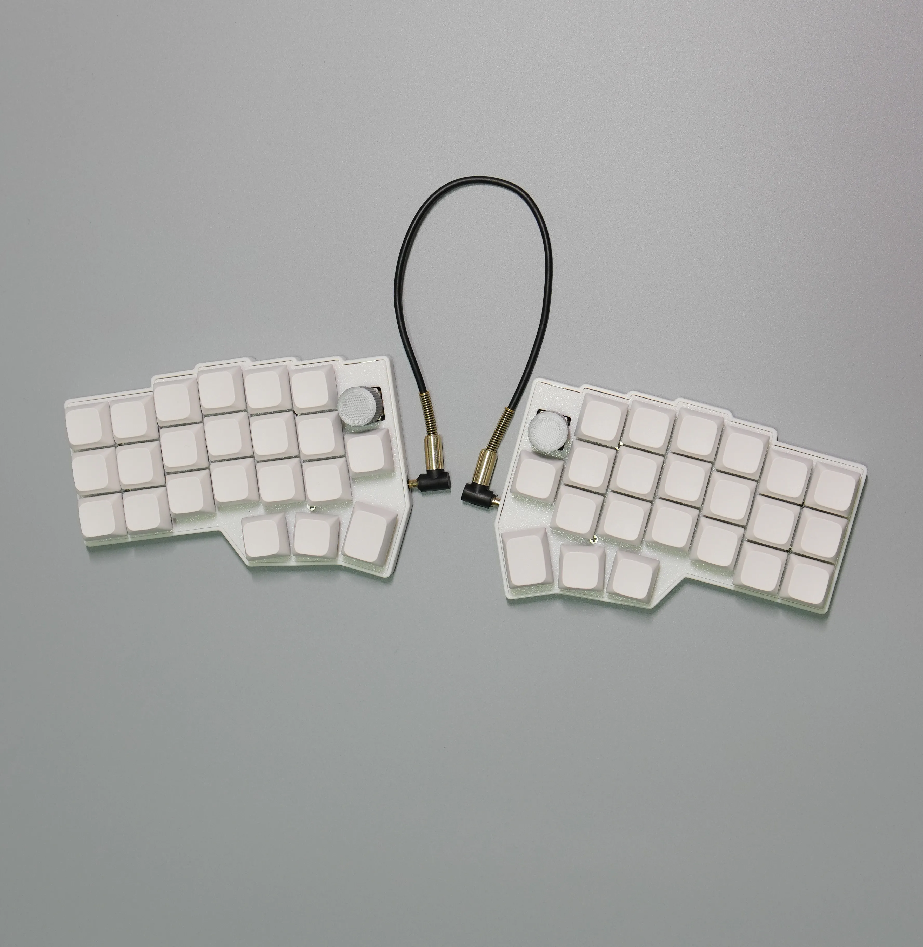 Corne V4 Split Keyboard Overview
