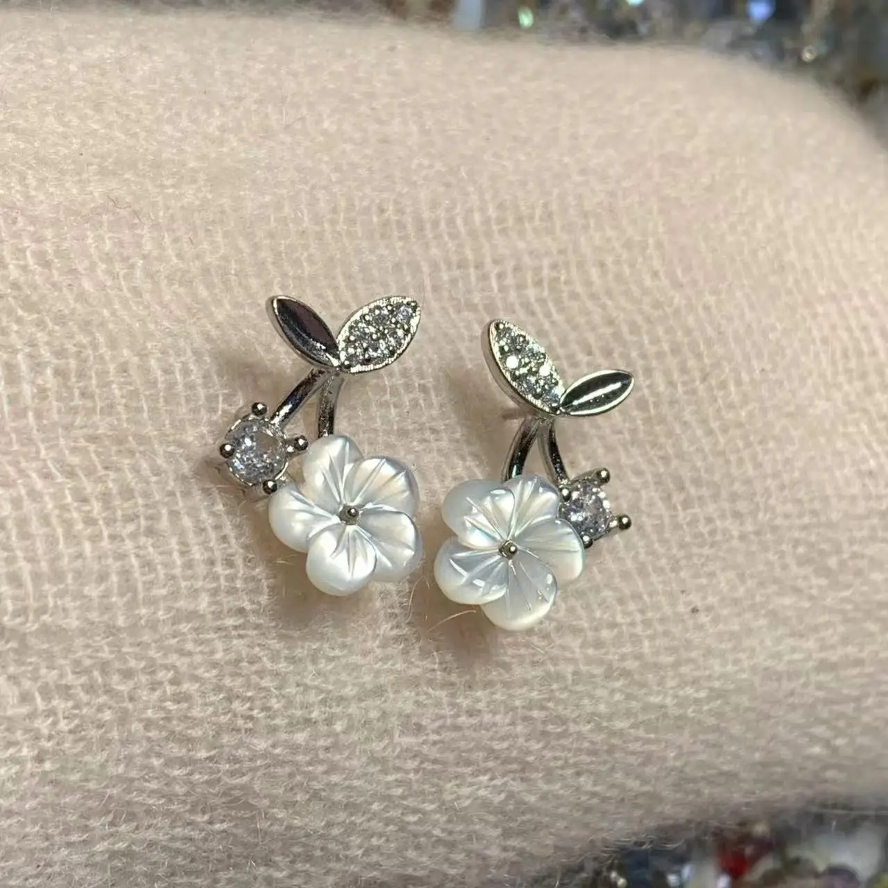 MM Natural SHELL 925 Sterling Silver Stud Earrings For Women Jewelry Gift Simple Peridot Jewelry Green