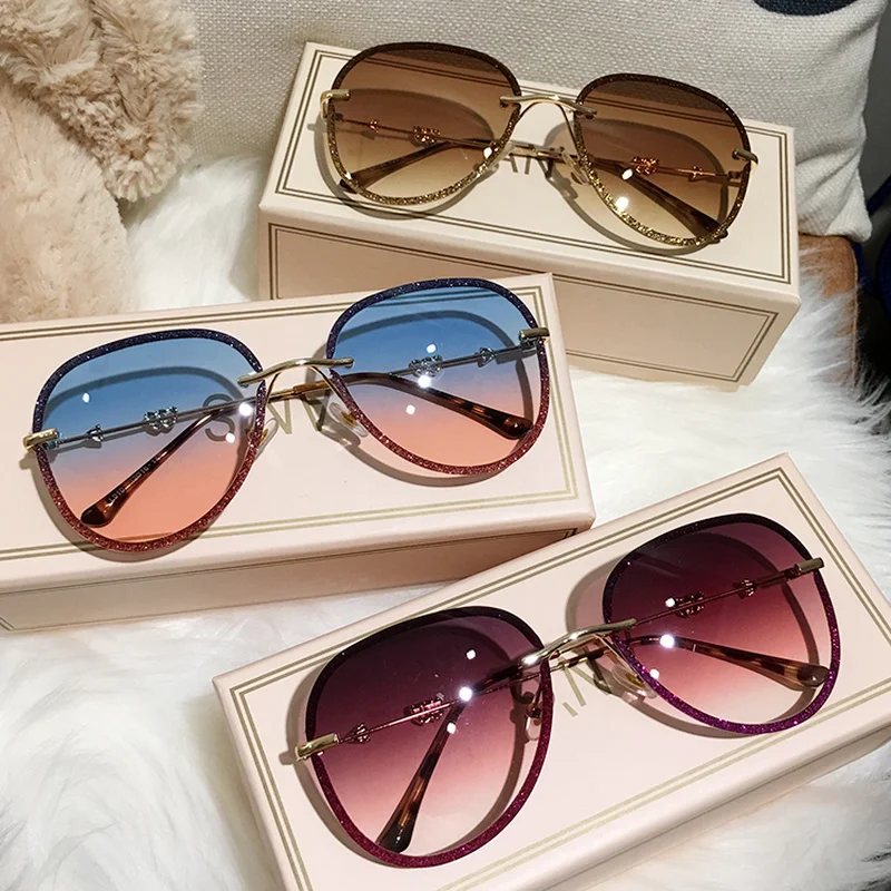 Óculos de sol para mulheres, lente gradiente UV400, piloto óculos de sol,  tons, strass imitação, design de marca, S316, novo, 2023