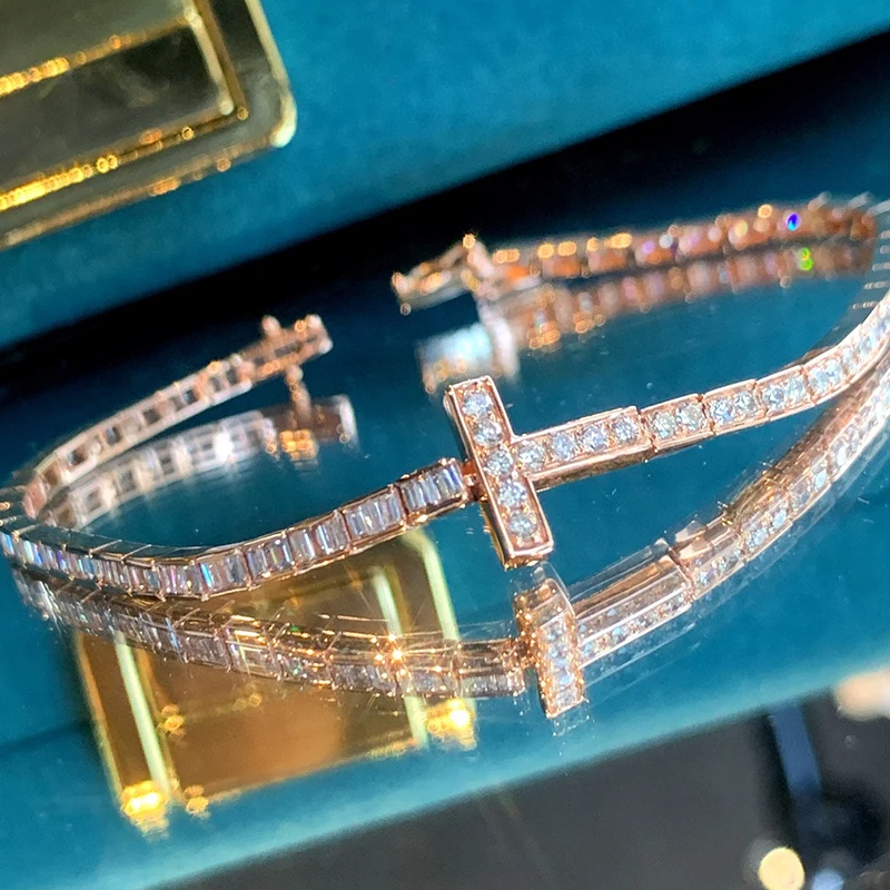 Sdd1c9b1b9cfd4cf599e9245f5853b2c9I Aazuo Fine Jewelry 18K Solid Rose Gold Natrual Diamonds 1.7ct Fairy Cross Bracelet For Woman Senior Banquet Engagement Party
