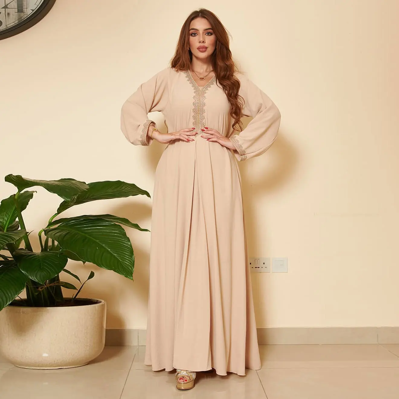Moroccan Women Jalabiyat Fashion Basic Solid Diamonds Full Sleeve V-Neck Elegant Lace Chic Turkish Female Abaya Hijab Dress