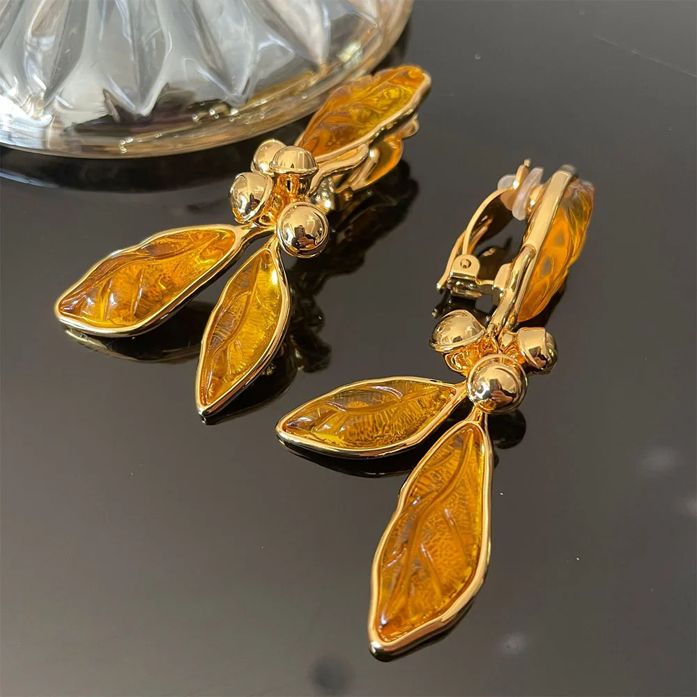 Jewelry Vintage For Womens Ear Cuff Leaf Tassel Ear Clip Earrings Fashion Accessories Pendant Party Gift