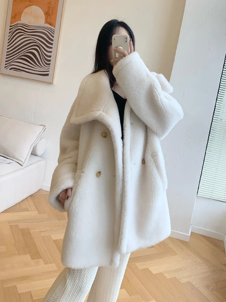 New Solid Teddy Bear Alpaca Wool Coat Short Women Big Lapel Double Breasted Wool Teddy Real Fur Jacket Fashion Fit Autumn Winter