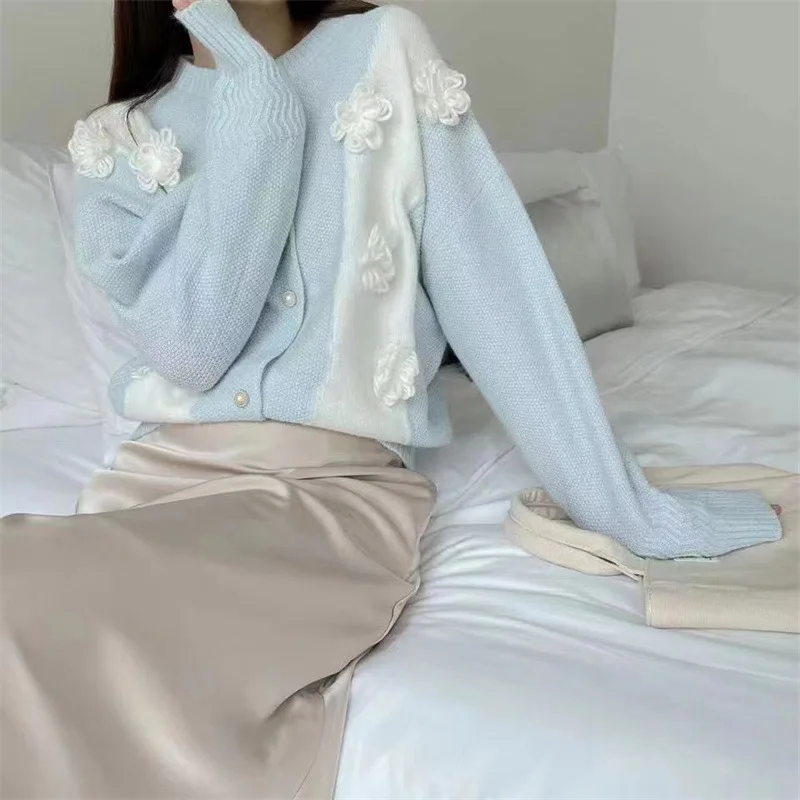 

Knitted sweater, cardigan, female Korean style design, three-dimensional flower top, color matching, long sleeved