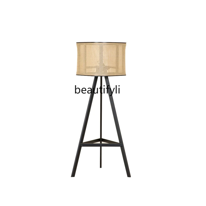 

Floor Lamp Living Room Bedroom Bedside Lamp American Light Luxury Vintage Rattan Sofa Edge Vertical Table Lamp