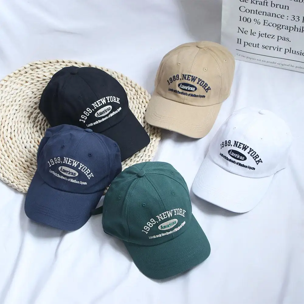 

Simple Adjustable Casual Girls Couple Female Outdoor Cotton Letter Baseball Cap Visors Cap NEW YORK 1989 Snapback Hat