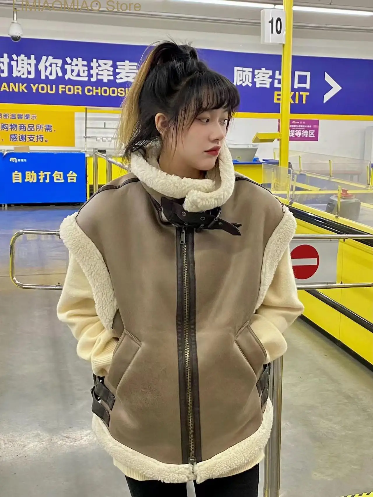 New autumn winter ladies warm fur integrated sleeveless fleece stitching coat vest jacket