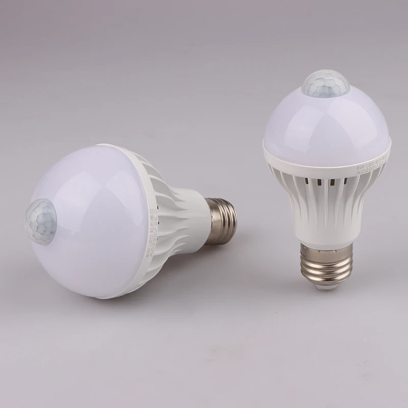 LED 220V E27 PIR 모션 센서 램프, 모션 센서 포함 전구, 적외선 방사 모션 감지기, 야간 조명, 5W, 7W, 9W, 12W