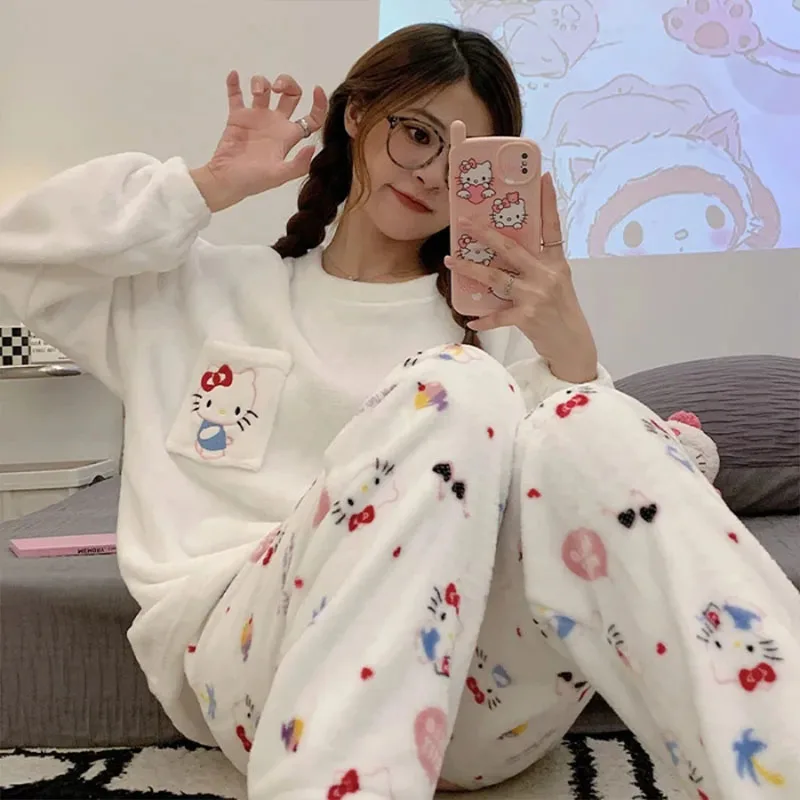 

New Kawaii Cute Sanrio Hellokitty Kuromi Mymelody Cinnamoroll Pochacco Pajamas Flannel Thickening Warm Soft Gift For Girls