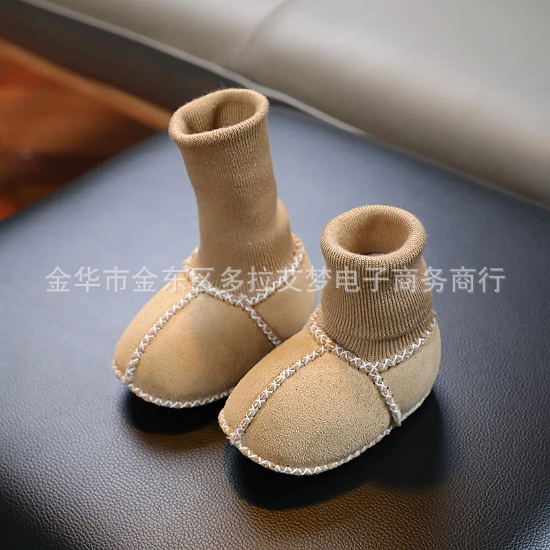 thumbnail image 1 of Otoño/Invierno zapatos integrados para niños pequeños forro polar cuero de gamuza suela suave Babywarm calcetines de aprendizaje antideslizantes, 1 of 4