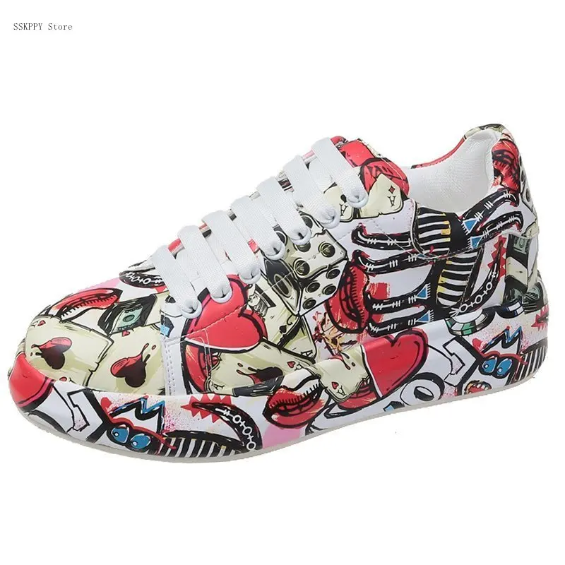 Spring and Summer New Style Hand-painted Graffiti Shoes Female White Shoes Leather Thick-soled Fashion Shoes Female Sports Shoes