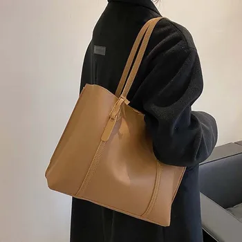 Borsa a Mano Spaziosa in Pelle con Chiusura Magnetica, Borsa a Spalla Grande e Resistente, Leggera, da Donna, per Viaggi